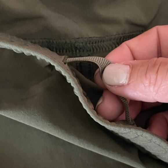 Eddie Bauer Women's Green Pull On Drawstring Green Skirt w/ Pockets Size Medium - Picture 5 of 9